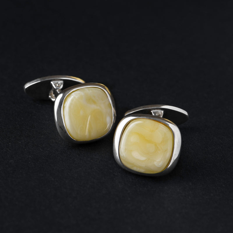 SILVER CUFFLINKS WITH NATURAL BALTIC AMBER